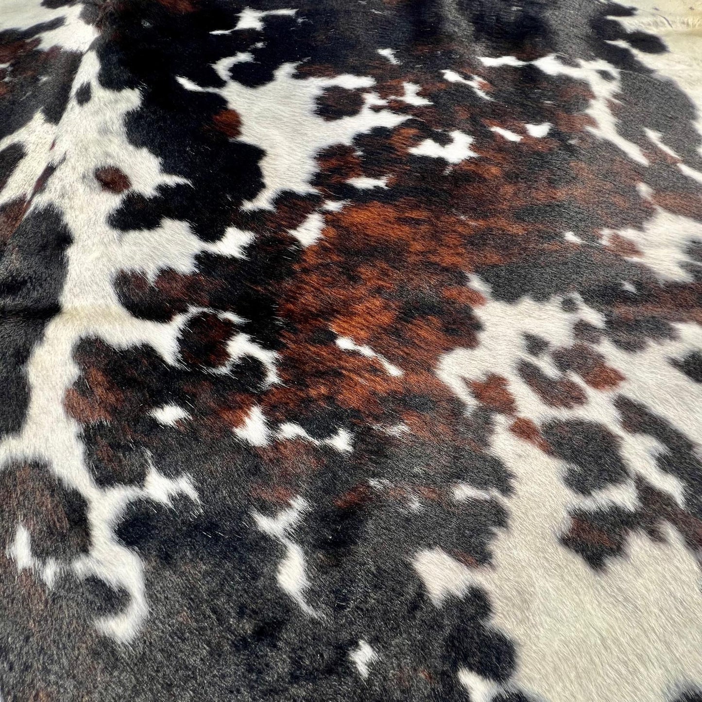 Cowhide Rug Genuine Tricolor XL (190 x 230cm)