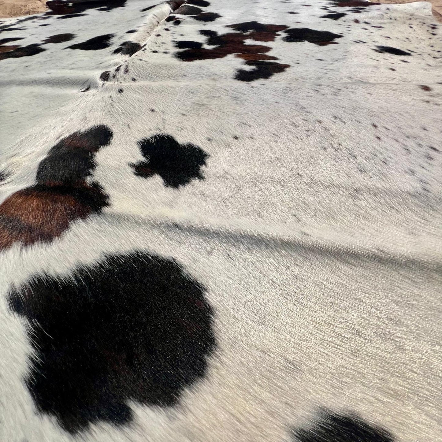 Cowhide Rug Genuine Tricolor XL (190 x 230cm)