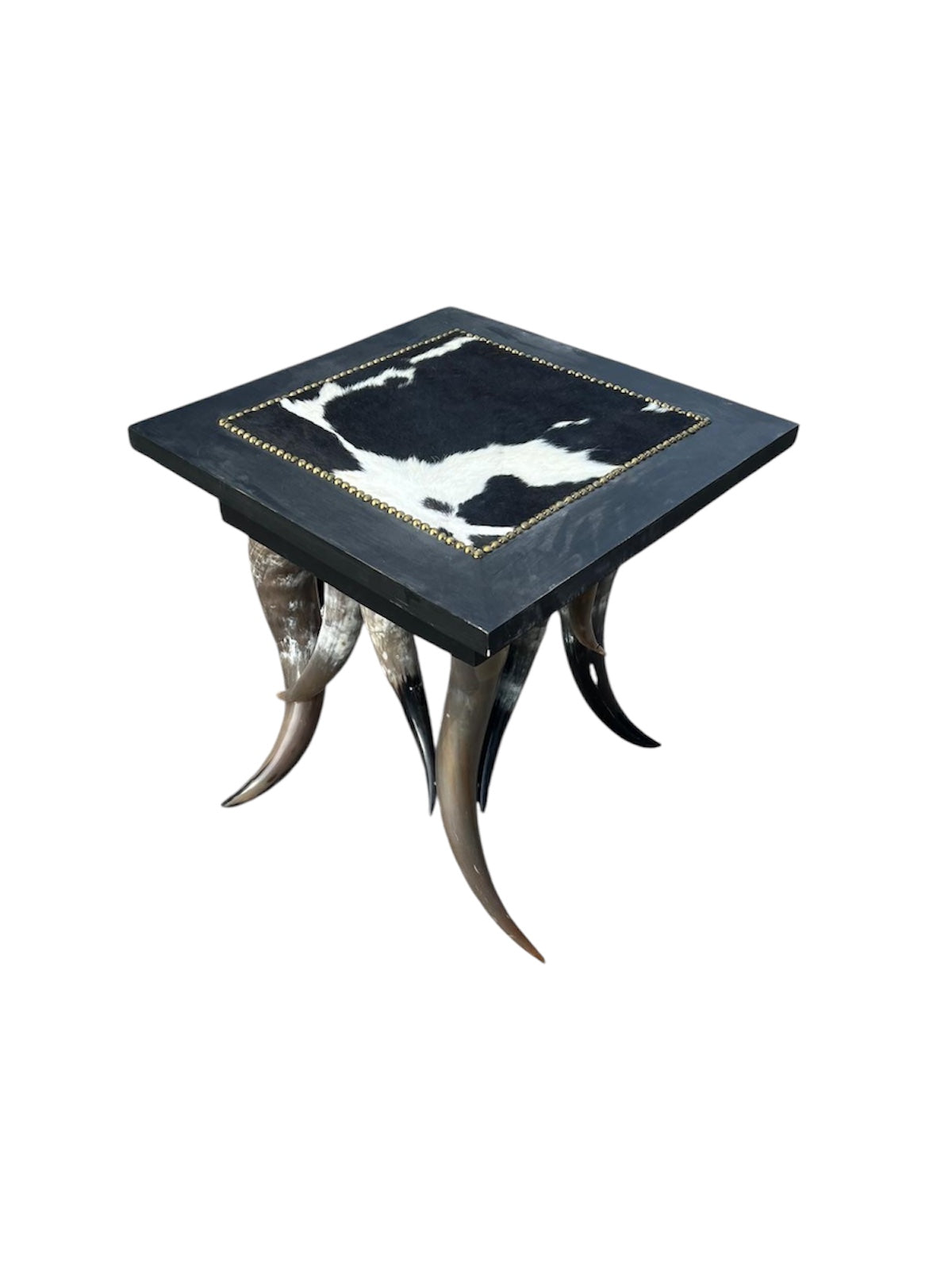 Luxury horn table